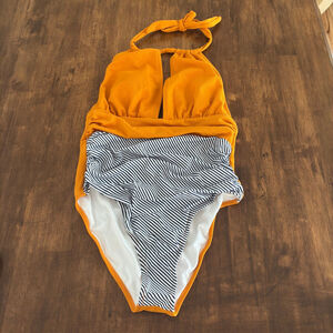 CUPSHE Mustard Yellow Halter One-Piece Swimsuit Ruched Striped Panel NWT Size L